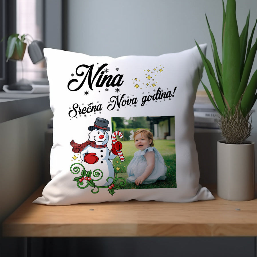 Srećna Nova godina | Jastuk sa slikom, sneškom i čestitkom – Šta Pokloniti RS