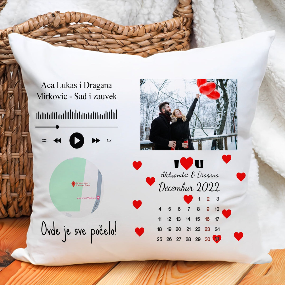 Personalizovani jastuk sa slikom, lokacijom, pesmom i kalendarom