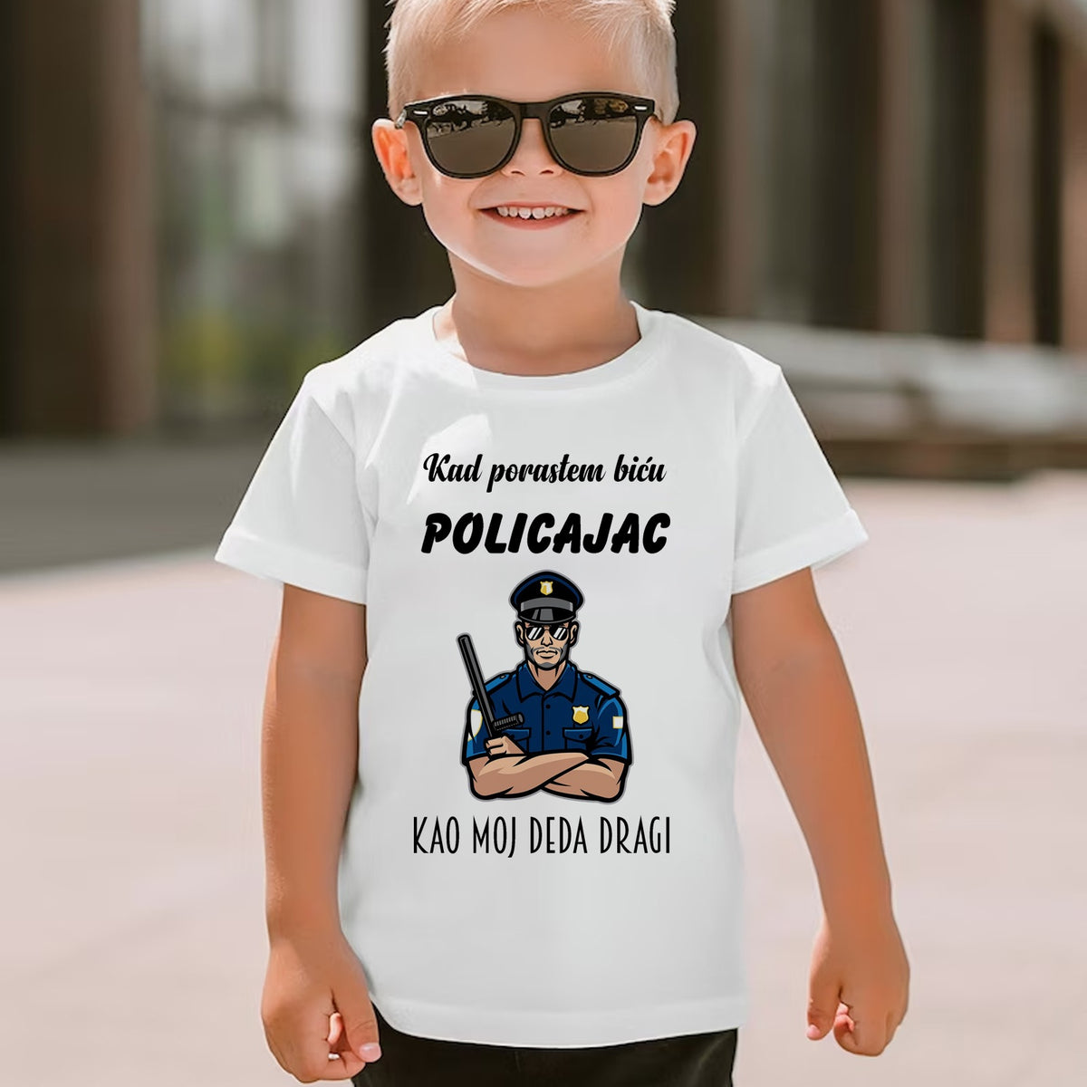 Dečija majica „Kad porastem biću policajac kao moj deda dragi“