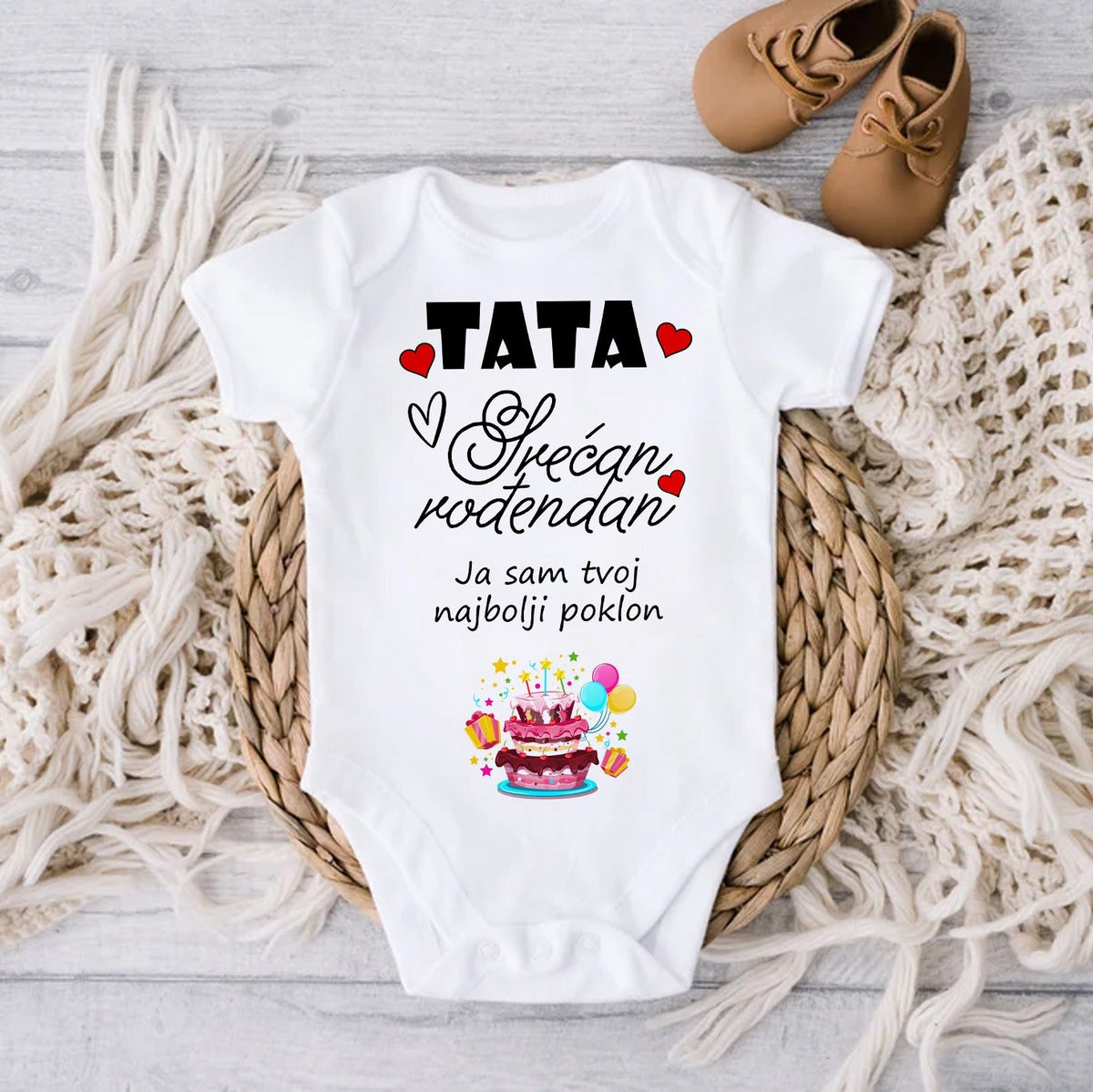 Beli bodić za bebe sa natpisom Tata srećan rođendan, ja sam tvoj najbolji poklon